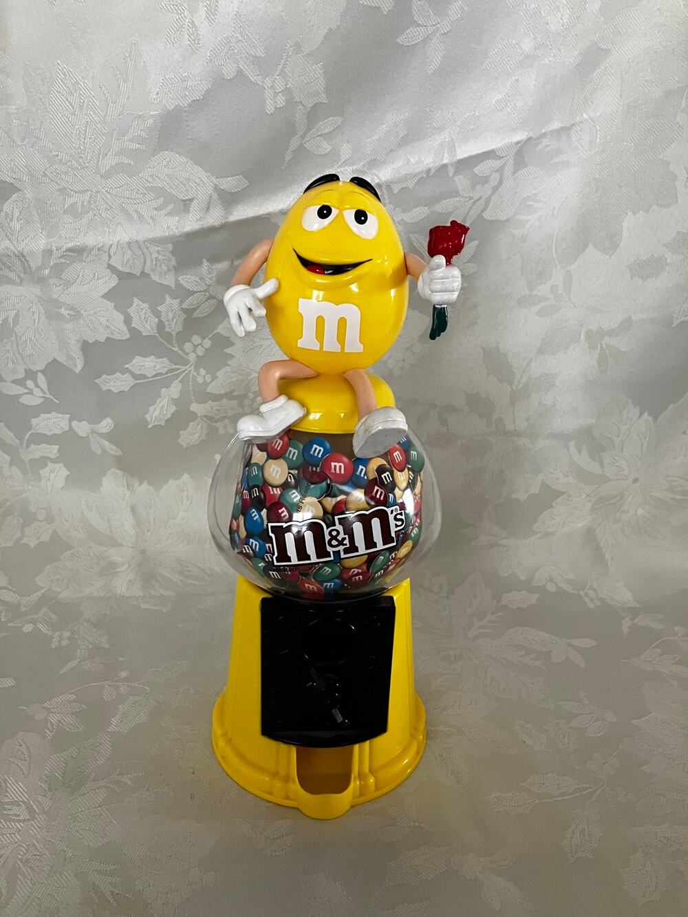 M&M's World Yellow M&M Rose Candy Dispenser Bank 13" Store Exclusive 2009